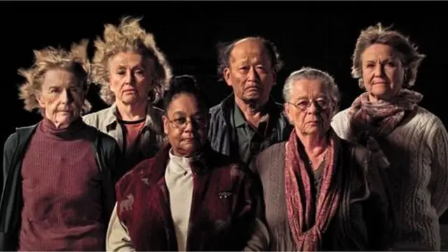 प्रयोगात सहभागी झालले लोक (डावीकडून)- मेरी गिडल, एडना रिव्स, फी सेमूर, इसुके यामाकी, मारिया जोर्नस्टाम, सर्वेन जानोटी.