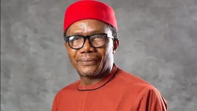 Law Mefor bụ Kọmishọna mgbasaozi n'Anambra Steeti.