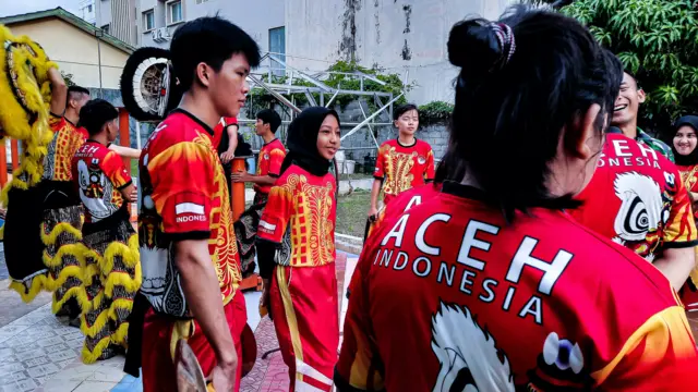 pemain barongsai