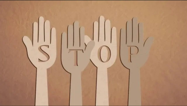 ਤਸਵੀਰ ਵਿੱਚ ਲਿਖਿਆ ਹੋਇਆ ਸਟਾਪ, ਭਾਵ ਰੁਕੋ (ਸੰਕੇਤਕ ਤਸਵੀਰ)