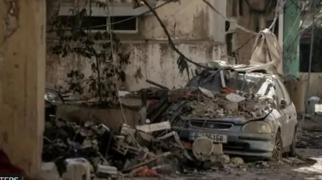 ဘေရွတ်မြို့က ထိခိုက်ပျက်စီးမှုများ