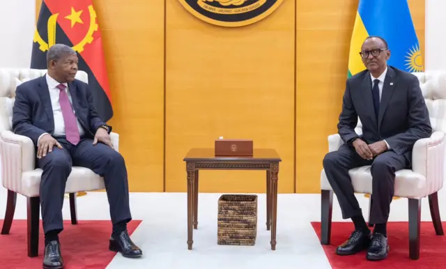 Ku cyumweru nimugoroba Perezida Lourenço yari yashyikirije uwo mushinga Perezida Kagame i Kigali