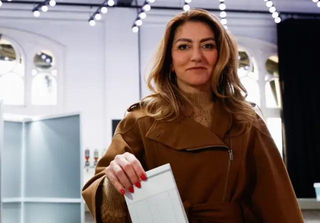 Dilan Yeşilgöz bugün oyunu kullanırken