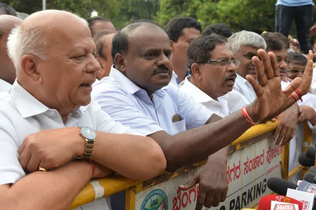 கர்நாடகாவில் அரியணை யாருக்கு?