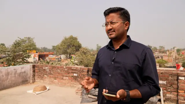 દીપક ભારત સરકારના પ્રતિસાદને ચૂંટણીની પ્રક્રિયા સાથે જોડે છે