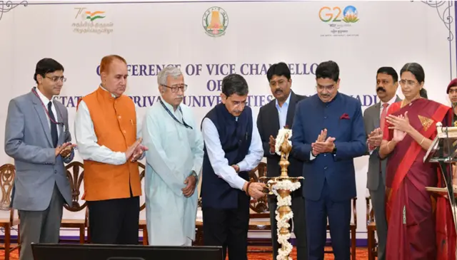 தமிழக ஆளுநர் ரவி - துணை வேந்தர்கள் மாநாடு 