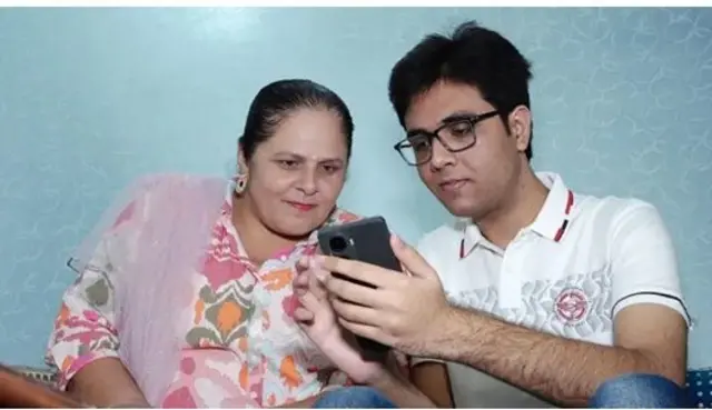 جسپریت اپنے بیٹے کے ہمراہ 