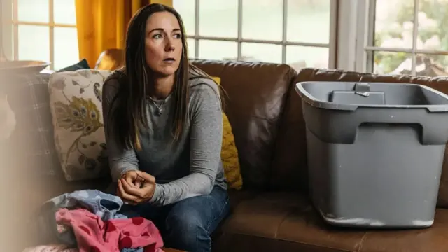 Perempuan mengorbankan karier demi pasangannya