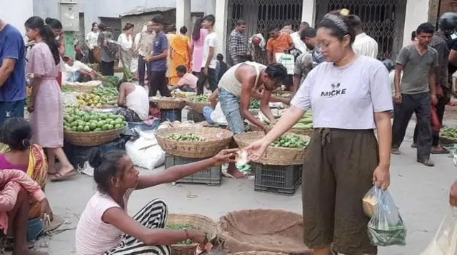 नेपालले गरिबी निवारणका निम्ति विश्वब्याङ्क जस्ता बहुपक्षीय दातृ निकायसँग अर्बौँको सहयोग लिने गरेको छ