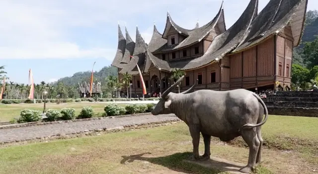 Istano Pagaruyuang