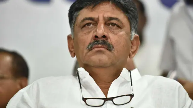 সিন্ধিয়া বা শচীন পাইলটের পথেই কি হাঁটবেন ডি কে শিবকুমার?