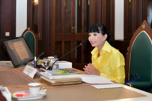 หมออ้อม