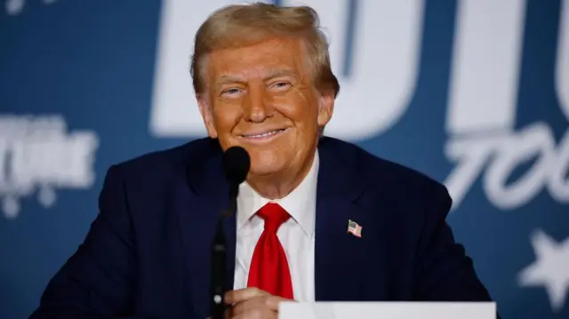 ዶናልድ ትራምፕ