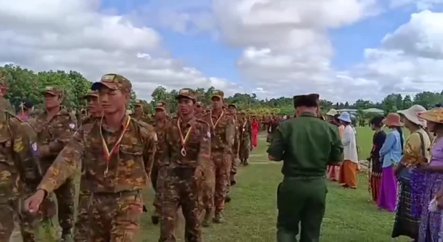 စစ်ကောင်စီဘက်က သတင်းတွေကို ‌ဖော်ပြနေတဲ့ တယ်လီဂရမ်ချန်နယ်တွေမှာ ရေးသားပြောဆိုနေတဲ့ ကန့်ဘလူနယ်က ပြည်သူ့စစ်တွေ 