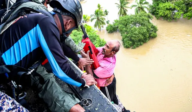 இலங்கை வெள்ளம், இலங்கை கனமழை, இலங்கை திட்வா புயல்