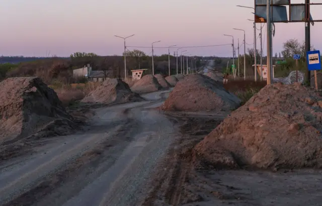 Оборонні укріплення на в'їзді до Костянтинівки