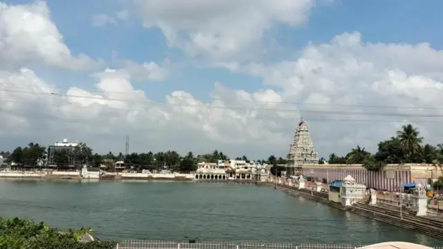 తమిళనాడు