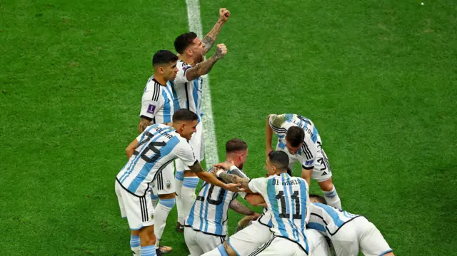 आर्जेन्टिना र फ्रान्सबीच विश्वकप फुटबलमामा अहिलेसम्म चारपटक भेट भएको छ