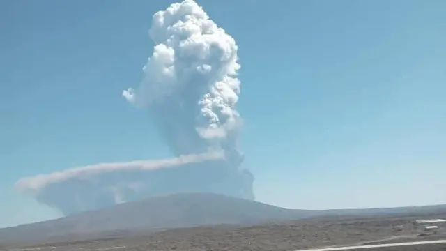 እቲ እሳተ ጎመራ ዝፈጠሮ ትክን ደሮናን