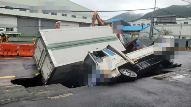 지난 9월 발생한 싱크홀 사고