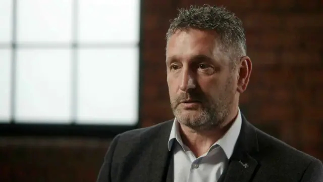 مایکل نیل، کارآگاهی که در روز پیدا شدن جسد آنی سرکار بود، با تایید یافته‌های تحقیقات پلیس، می‌گوید: «هیچ‌ اثری وجود نداشت که نشان دهد پای جنایتی در میان است.»