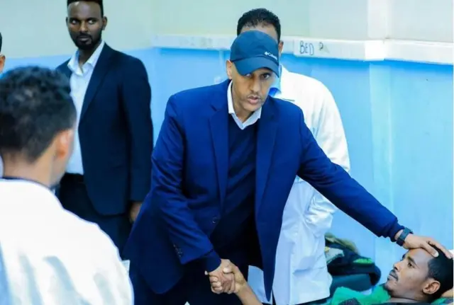 Tiro dad ah ayaa qalliimada loo smaeyay