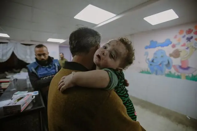 গাজার ১৫ লাখ বাসিন্দা বাস্তুচ্যুত হয়েছে