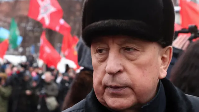 কম্যুনিস্ট পার্টির প্রার্থী নিকোলাই খারিতোনভ 