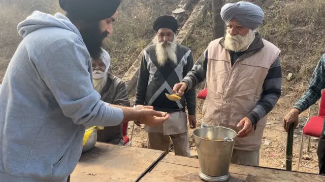 ਲੰਗਰ