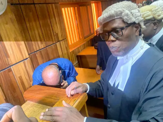 Suspended CBN oga Godwin Emefiele for court