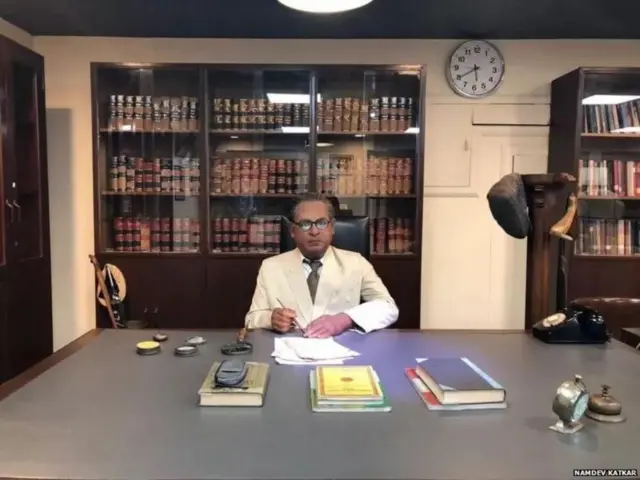 டாக்டர் பி ஆர் அம்பேத்கர்