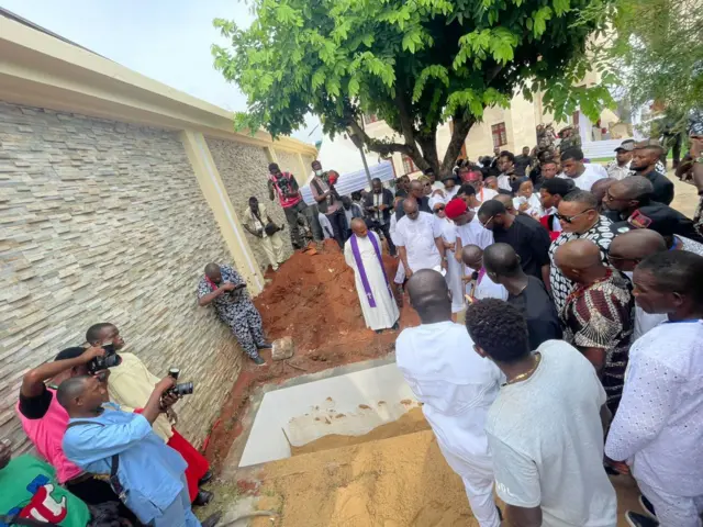 Fifi eru fun eru fun Ifeanyi Ubah 