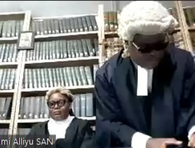 Agbẹjọro fun Sunday Igboho, Yọmi Alliyu nibi idajọ naa