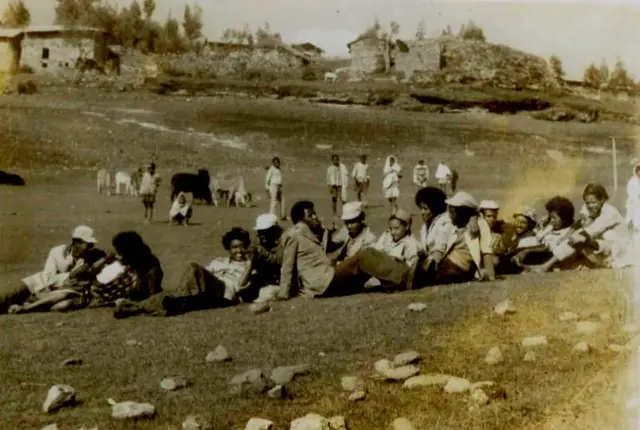 የሰላ ድንጋይ ዘማቾች