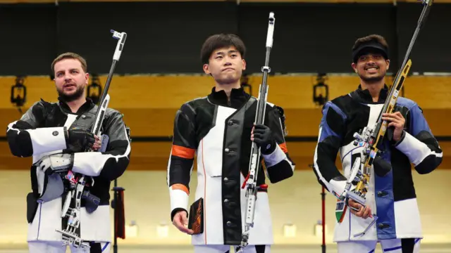 பாரிஸ் ஒலிம்பிக்கில் இந்தியாவுக்கு 3வது பதக்கம் - துப்பாக்கி சுடுதலில் வெண்கலம் வென்றார் ஸ்வப்னில் குசாலே