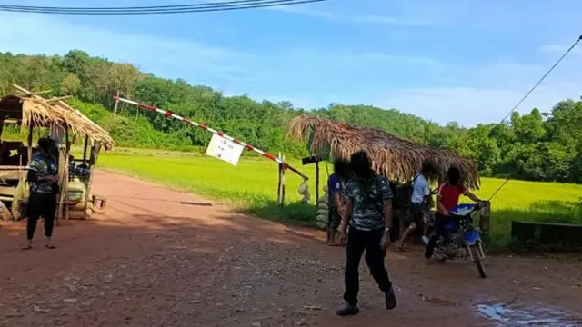 ပုလော