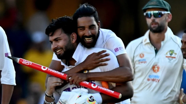 முகமது சிராஜ், ரிசப் பந்த்