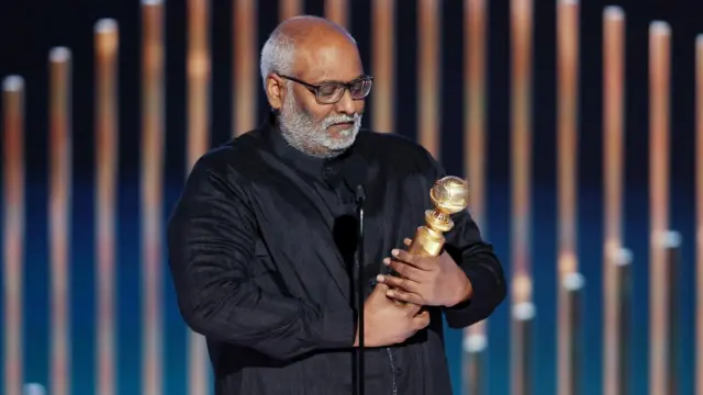 ఆర్ ఆర్ ఆర్