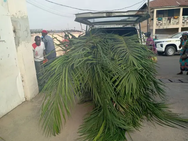 Ọkọ ti imọ ọpẹ wa ninu rẹ