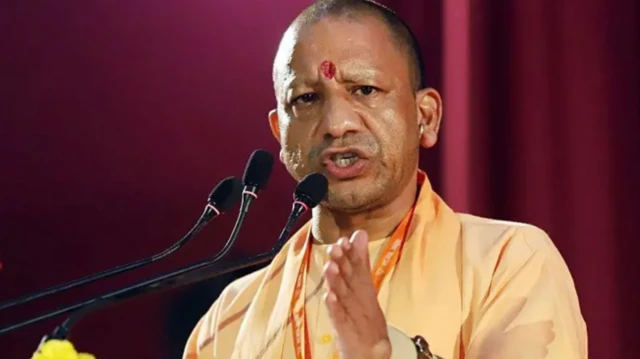 யோகி ஆதித்யநாத்