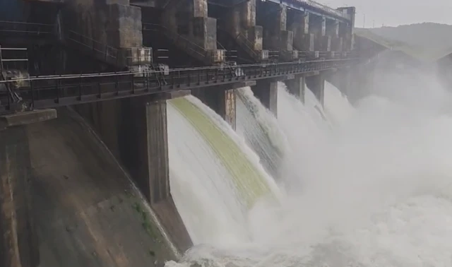 બીબીસી ગુજરાતી હવામાન વરસાદ ચોમાસું વેધર વાવાઝોડું ડિપ્રેશન સૌરાષ્ટ્ર કચ્છ