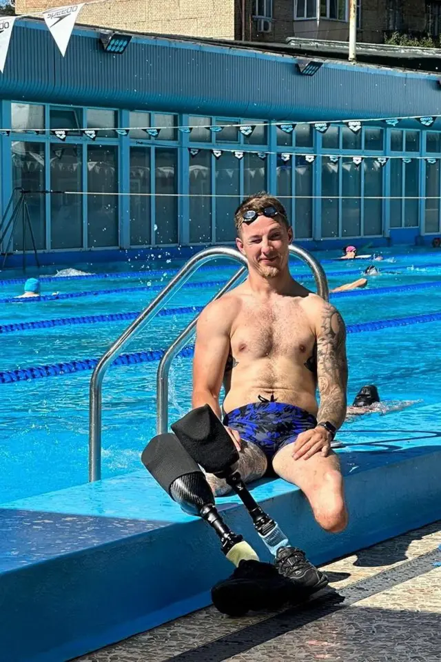 Холостяк Олександр Терен 