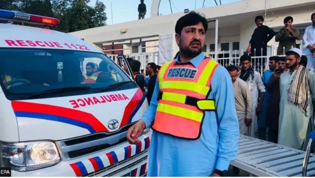 Harin Bom a Pakistan