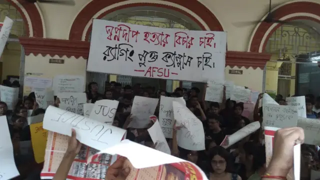 Gomoseksual fagotlar sikish video