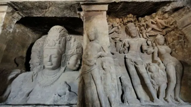 ఆలయ శిల్పాలు