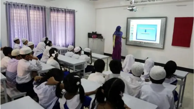 রমজানের প্রথম ১০ দিন প্রাথমিক এবং ১৫ দিন নিম্নমাধ্যমিক ও মাধ্যমিক স্কুল খোলা থাকবে