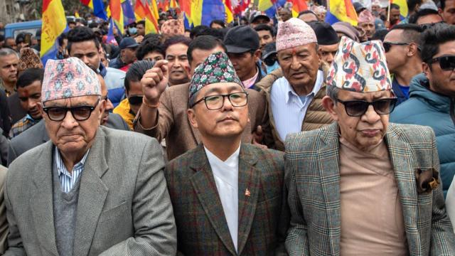 राप्रपाका नेता प्रकाशचन्द्र लोहनी, राजेन्द्र लिङ्देन र पशुपति शम्शेर जबरा 