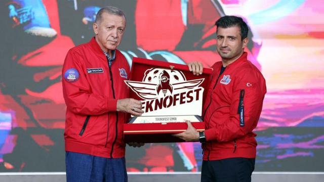 Ердоган та Байрактар на фестивалі “Технофест”