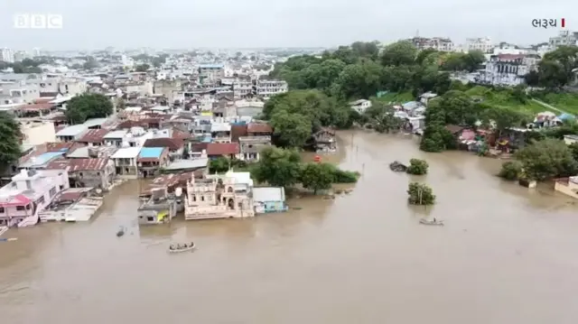 ભરૂચમાં પૂર