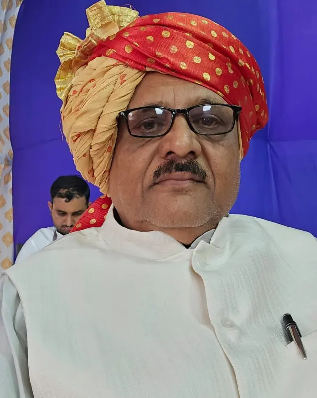 ગુજરાત, બીબીસી ગુજરાતી, જિલ્લા મધ્યસ્થ સહકારી બૅન્કો, બૅન્ક, ઑનલાઇન બૅન્કિંગ